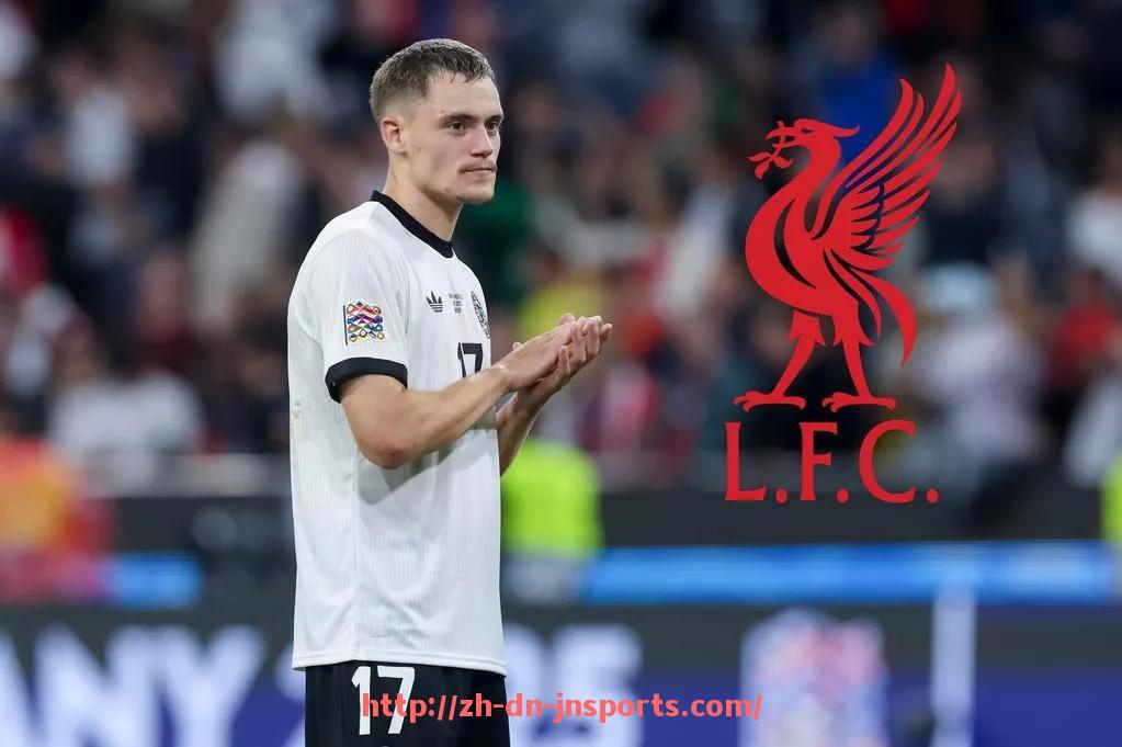 JN江南体育-英超最强足球队排名及各队赛季表现综合评价