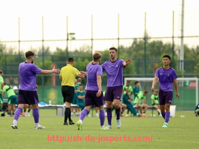 JN江南体育-世俱杯主教练更换情况统计及球队战绩影响分析